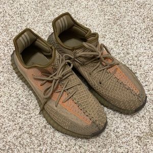 Yeezy Boost 350 V2 in Sand Taupe